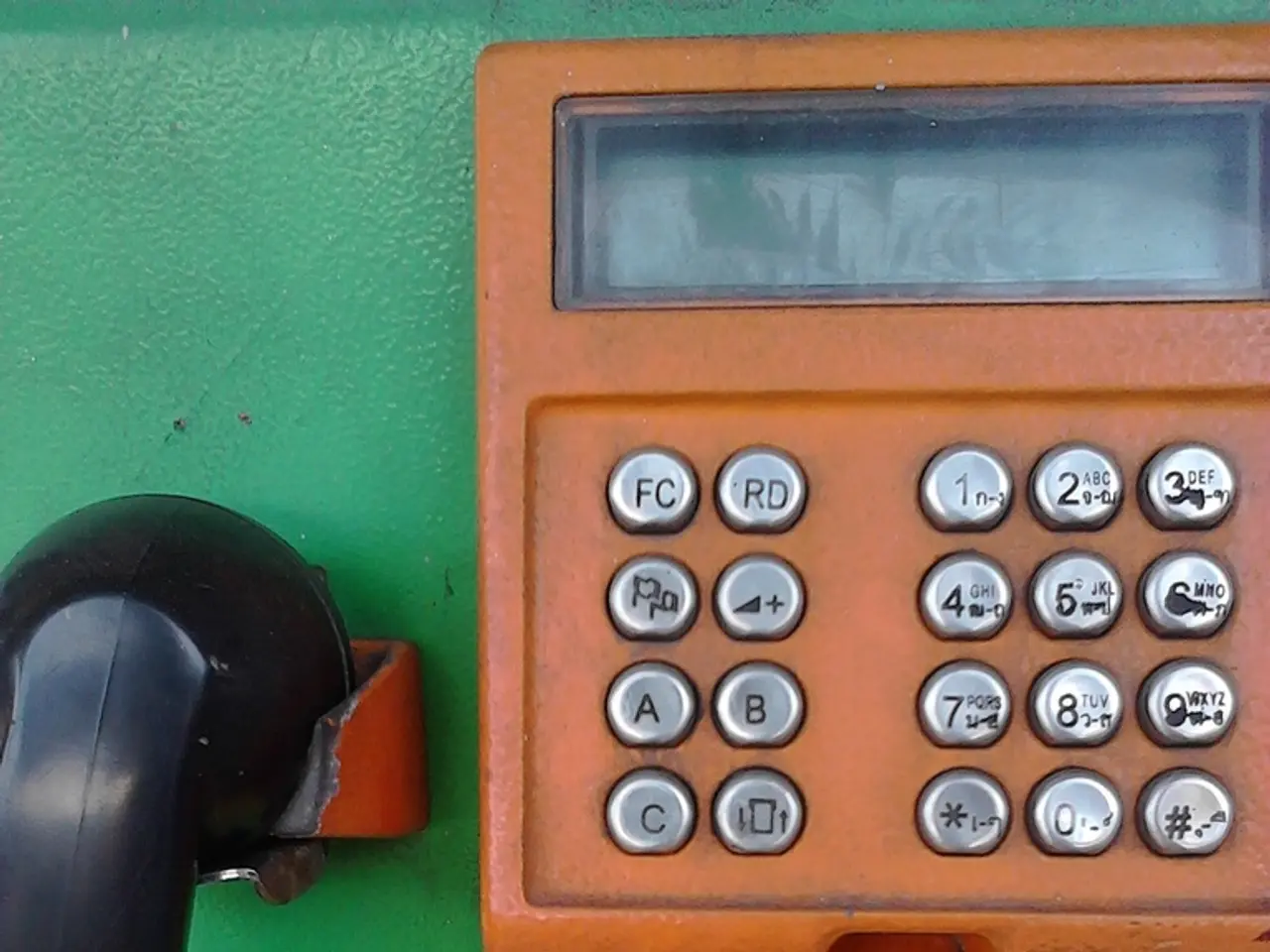 AOL's traditional dial-up internet service is being discontinued.