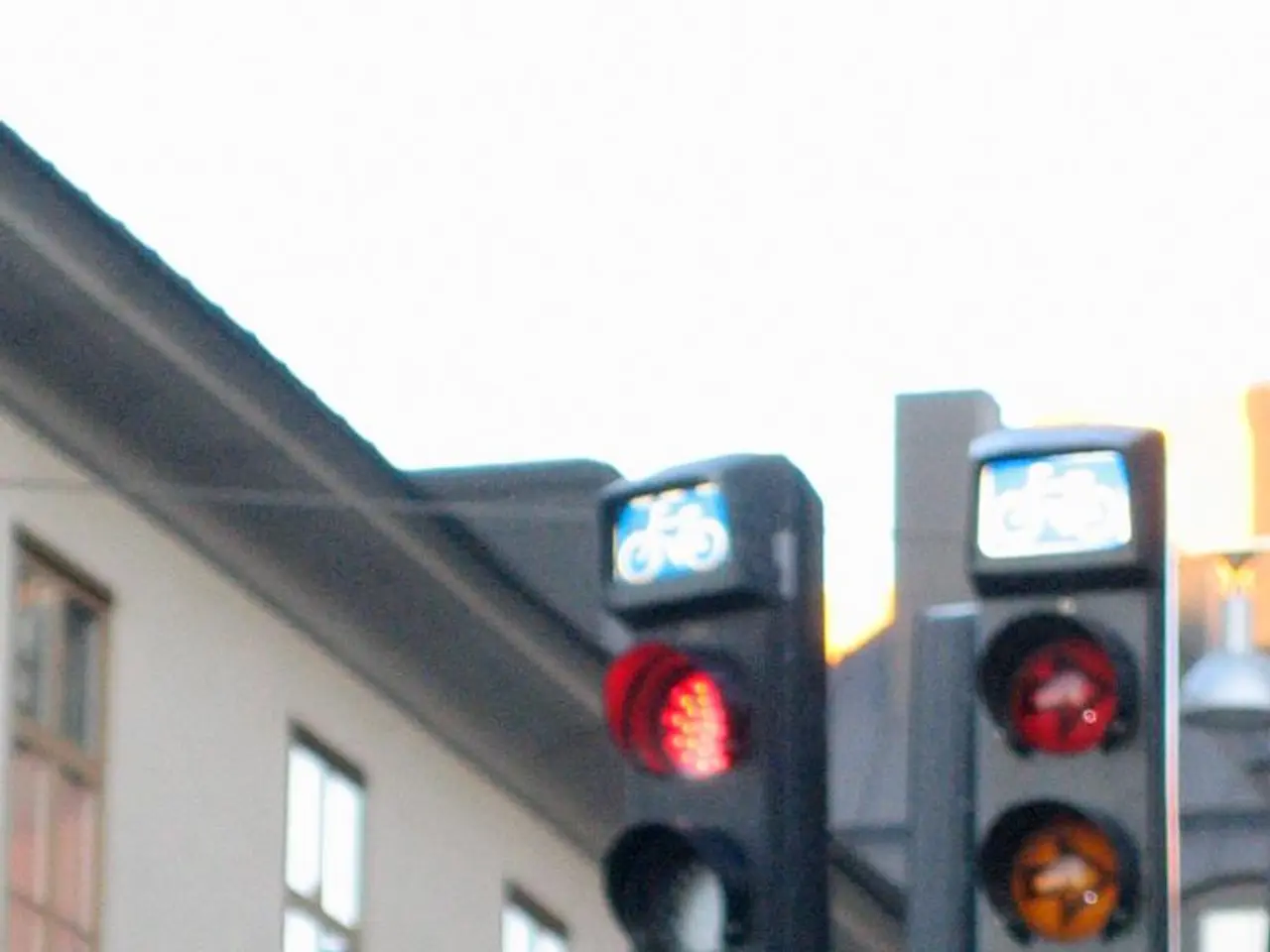 Mobile Surveillance for Speeding Areas