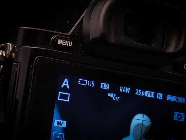 AgfaPhoto's pocket-sized camera boasts a 10x zoom, a detachable flash with style, and a flexible...