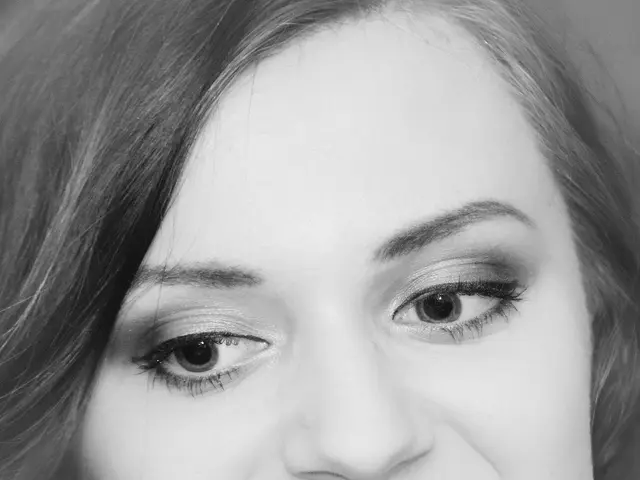 Unveiled: Facial recognition technology functioning independently of criminal records online