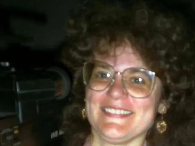 protecting yourself from hacking and counterfeiting in quantum encryption: a guide