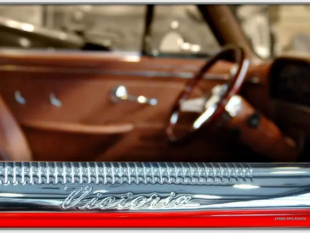 Experience the hidden privacy of electric vehicles with the Vauxhall Grandland Electric GS model.