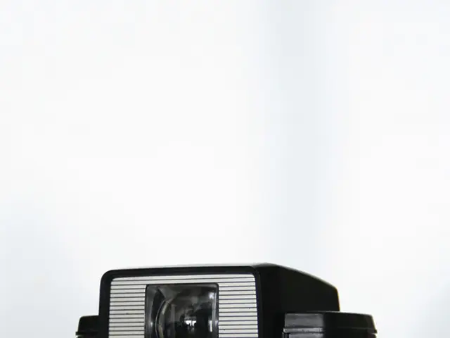 Thermal camera utilized for testing phone temperatures now offered at an outrageous discount