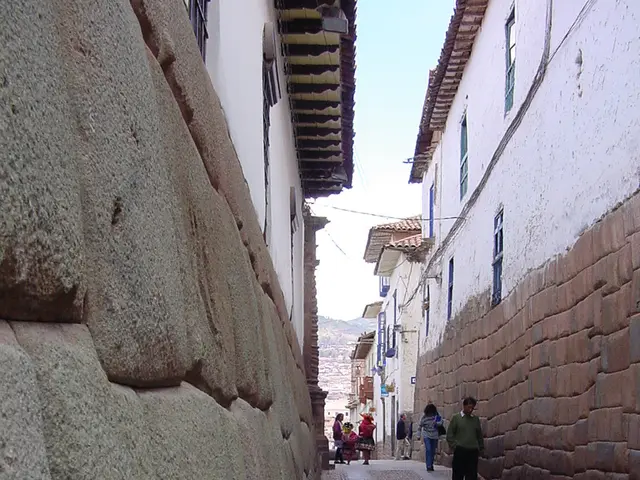 Corporate earnings reports painting a positive picture fuel Wall Street's growth