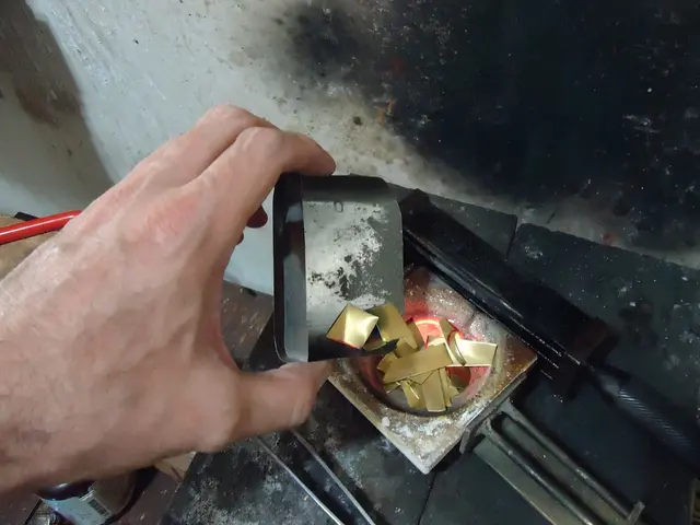 High-temperature gold samples preserved their crystalline form, reaching an unprecedented 19,000...