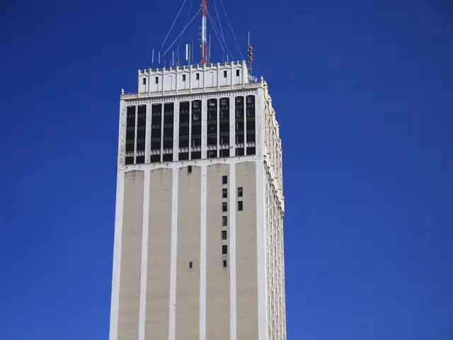 Tower height reduction observed