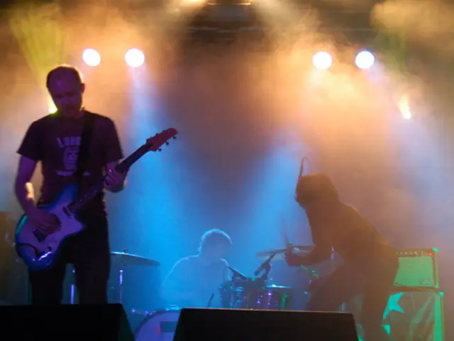 Thousands of attendees were treated to high-quality concert audio at Portlad's Moda Center.