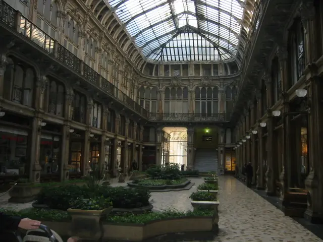 Promoting Collective Solar Power: Education Initiative on Solar Panels in Apartment Buildings